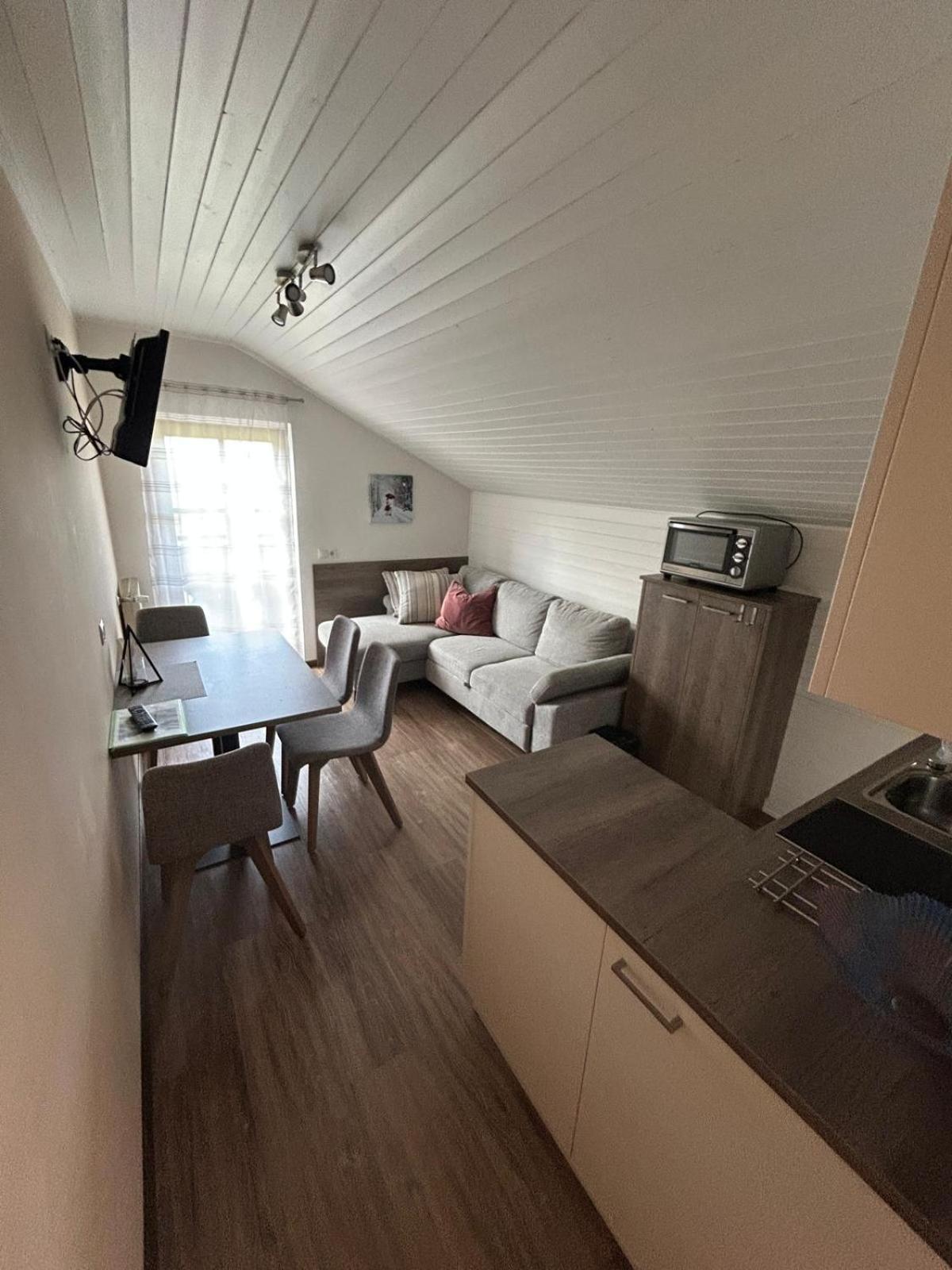 Alpenrose Appartement Meltina Buitenkant foto